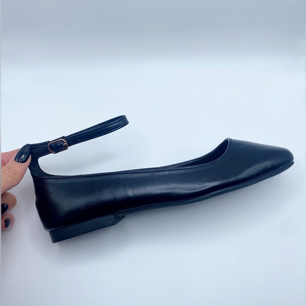 NWT Black BAMBOO Ballet Flats